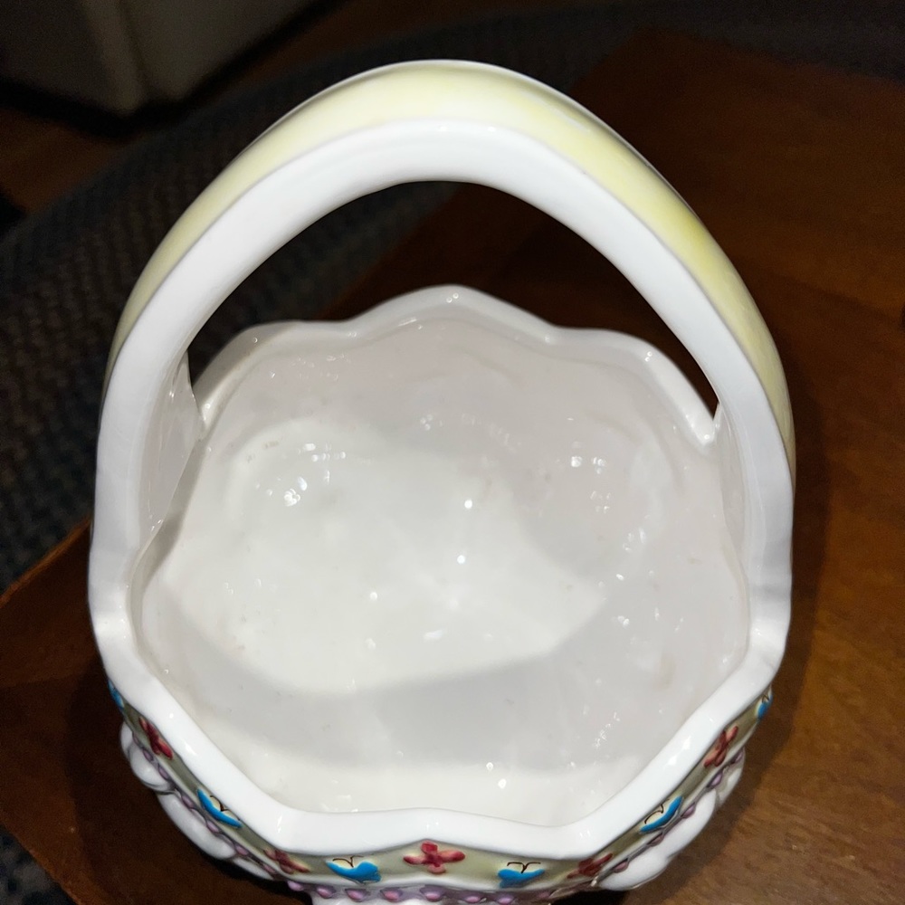 Ceramic Multicolored Easter Basket With Rabbit And Flowers - Picture 5 of 10